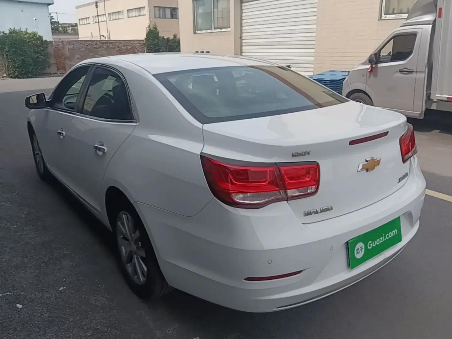 Chevrolet Malibu 2018 530T Automatic Luxury Edition — миниатюра 4