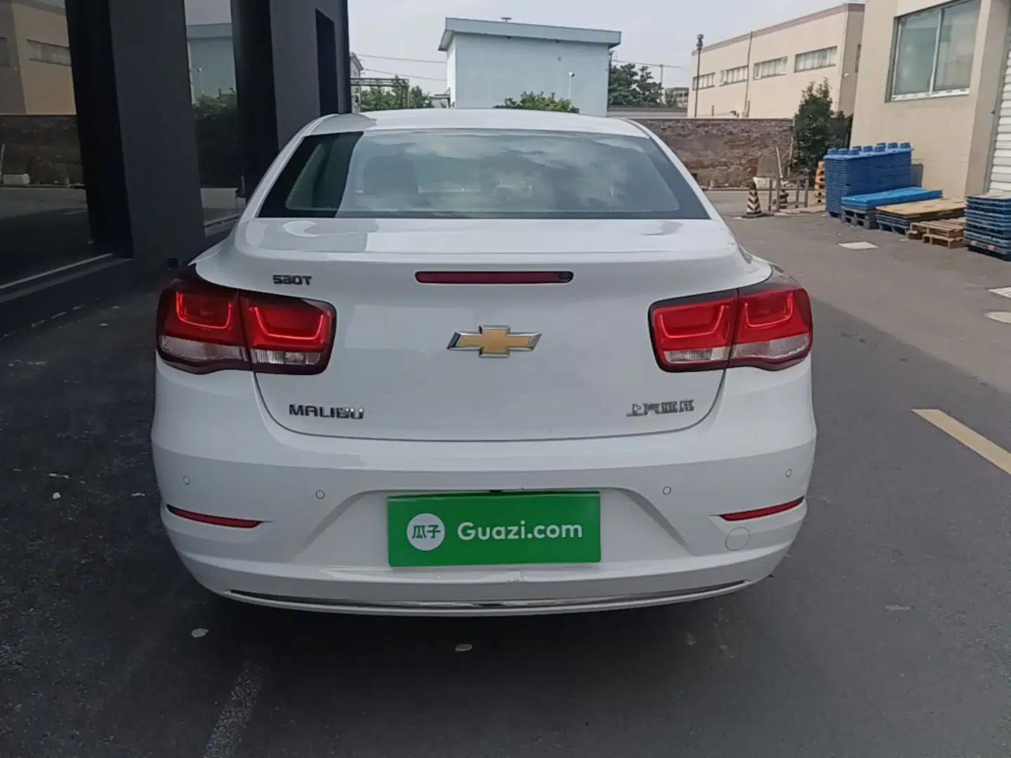Chevrolet Malibu 2018 530T Automatic Luxury Edition — миниатюра 5