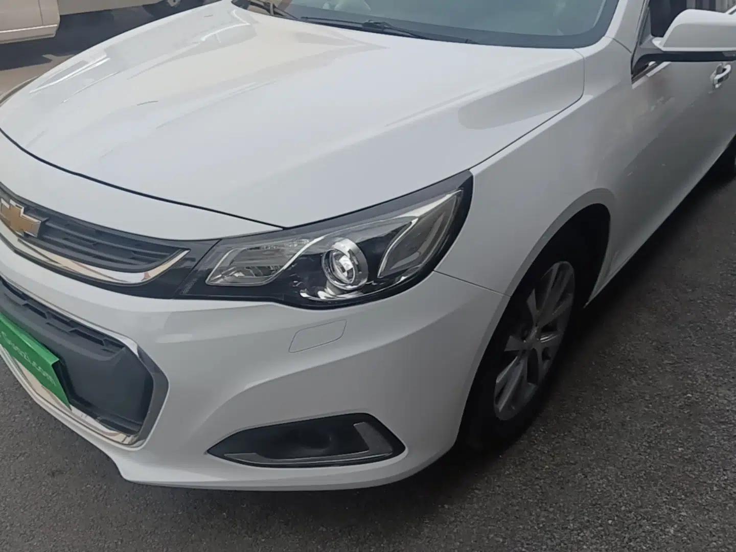 Chevrolet Malibu 2018 530T Automatic Luxury Edition — миниатюра 8