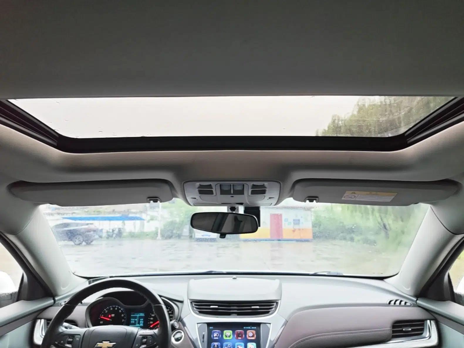 Chevrolet Malibu 2017 1.5T Automatic Luxury Edition — миниатюра 26