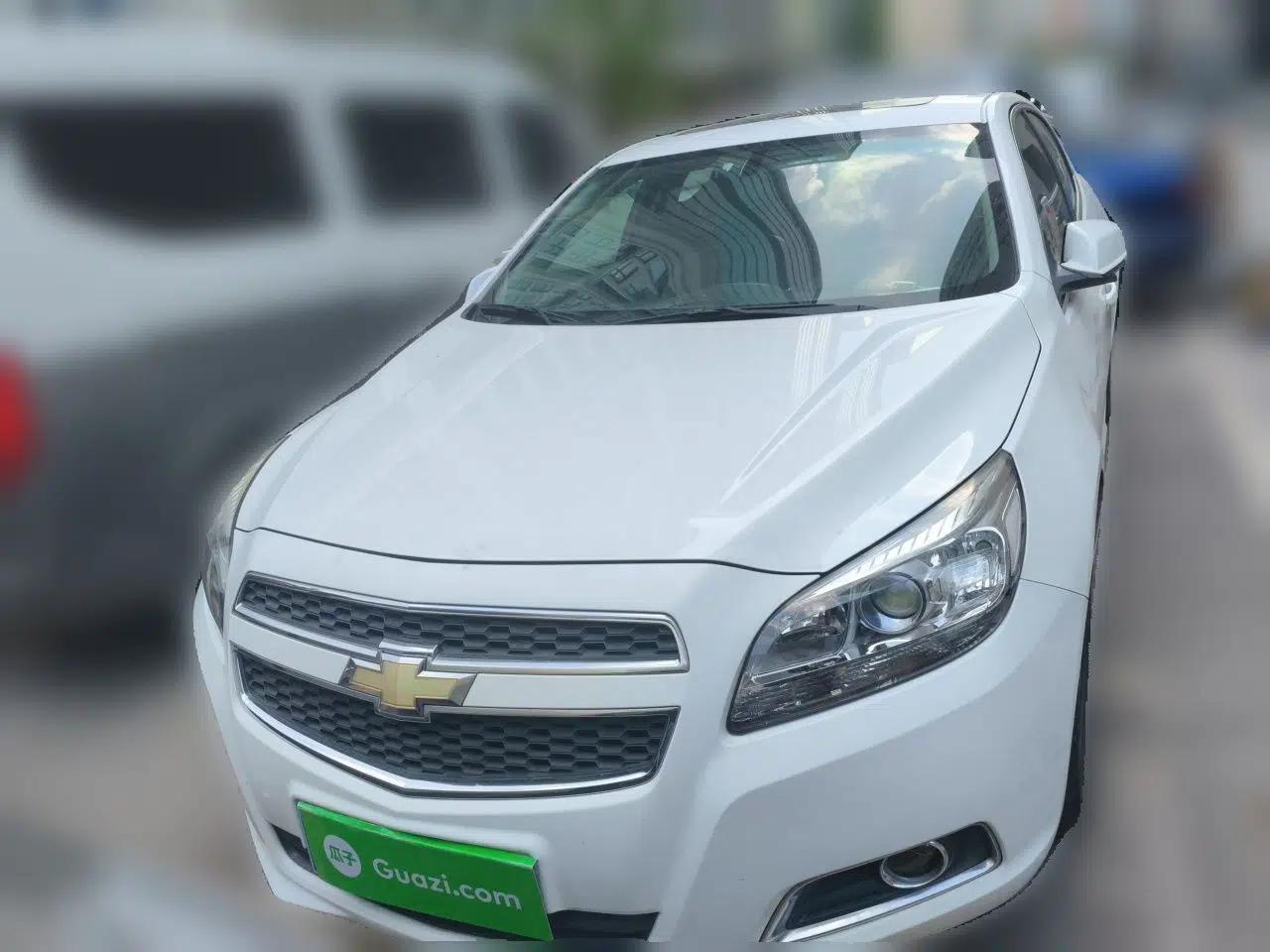 Chevrolet Malibu 2012 2.0L Automatic Luxury Edition — миниатюра 2