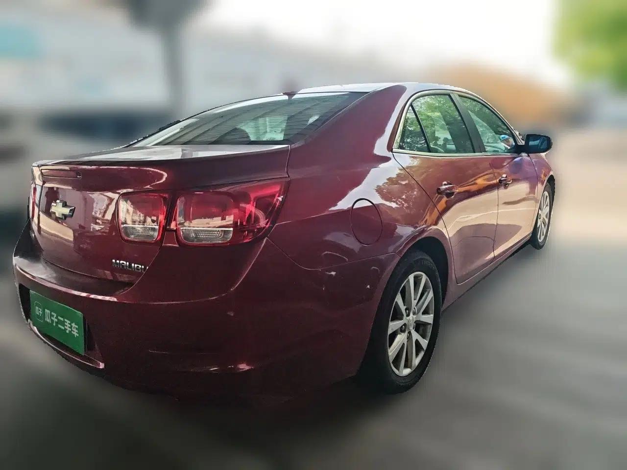 Chevrolet Malibu 2013 2.0L Automatic Luxury Edition — миниатюра 6