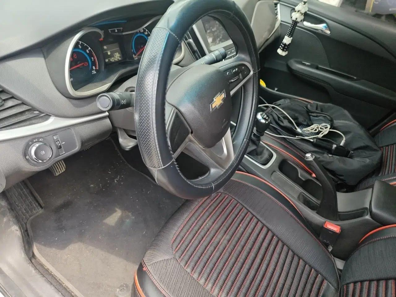 Chevrolet Cavalier 2018 320 Manual Xinyue Edition — миниатюра 15