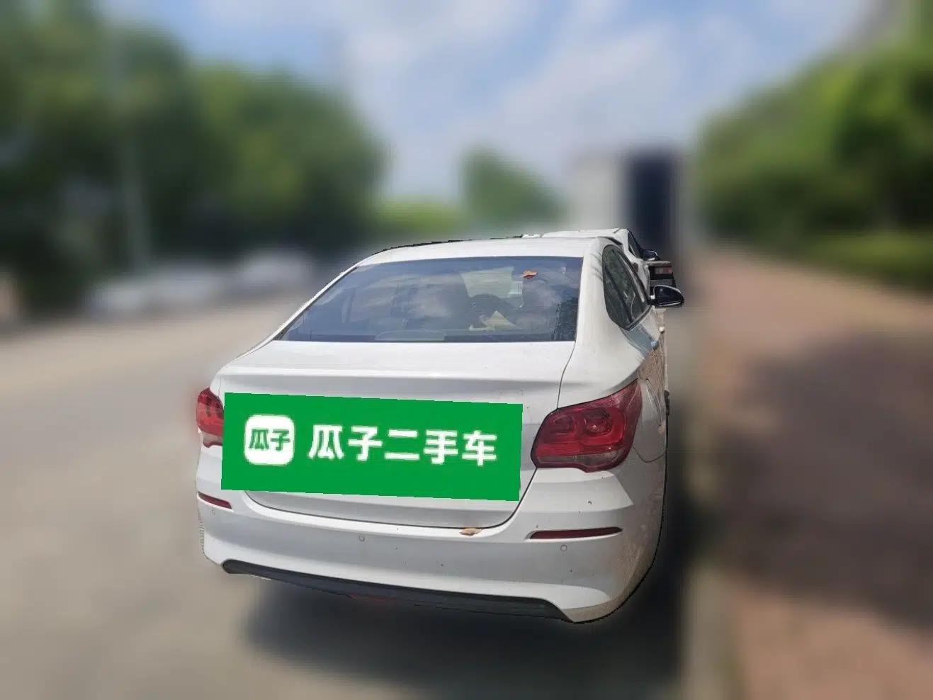 Chevrolet Cavalier 2018 320 Manual Xinyue Edition — миниатюра 5