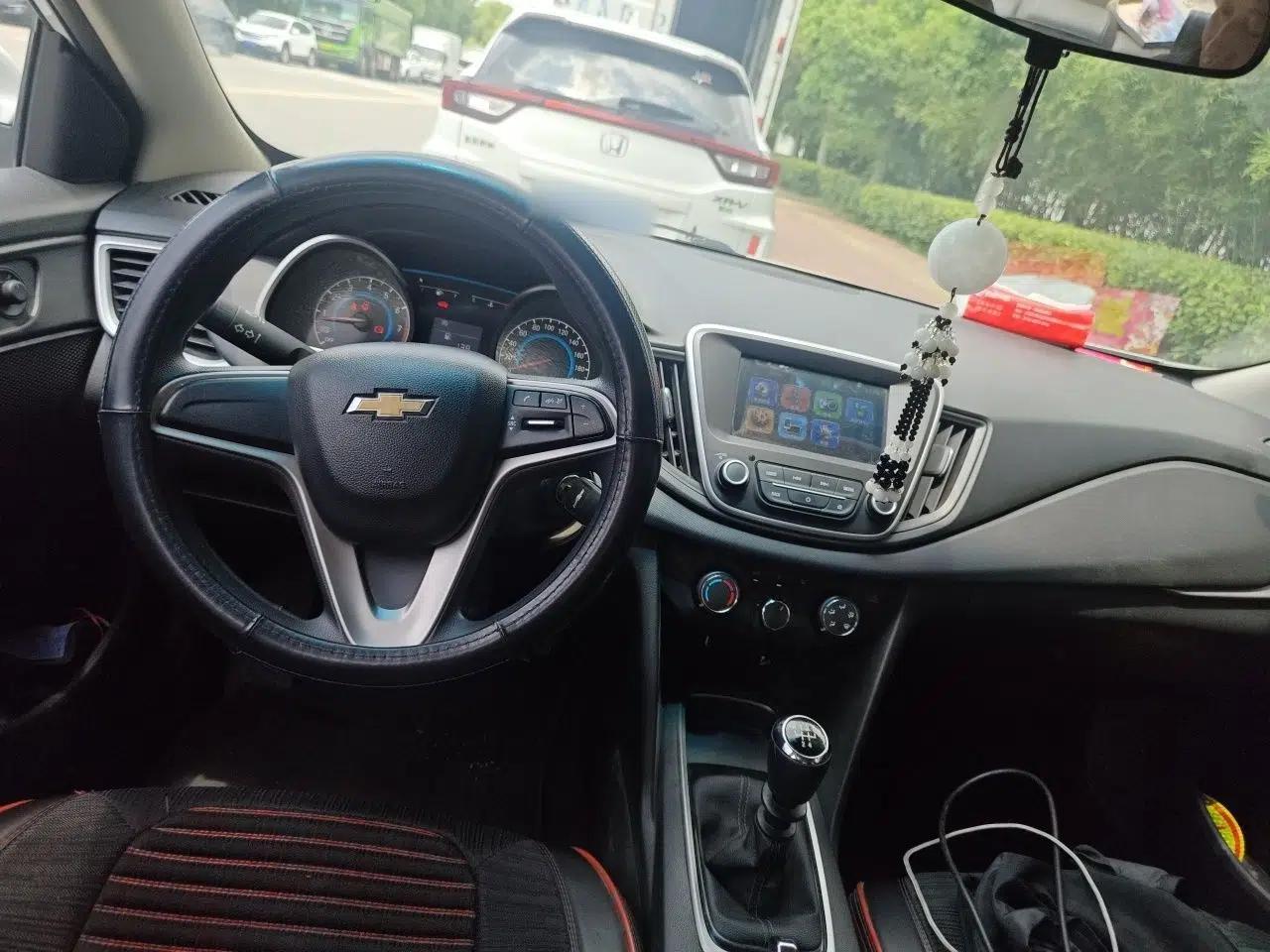 Chevrolet Cavalier 2018 320 Manual Xinyue Edition — миниатюра 10