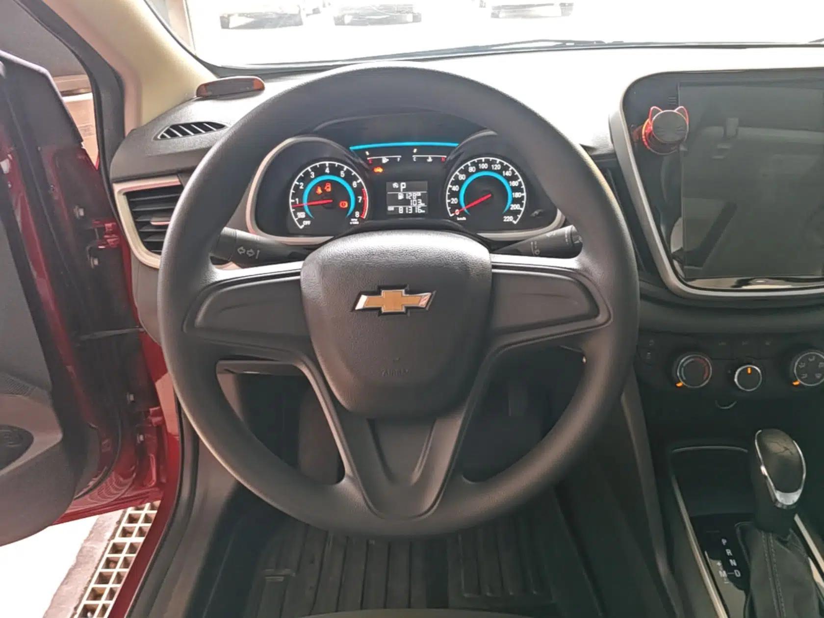 Chevrolet Cavalier 2019 320 Automatic Enjoyment with Sunroof — миниатюра 13