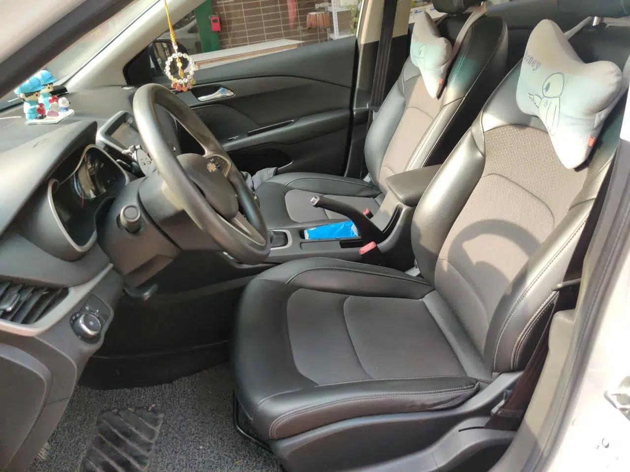 Chevrolet Cavalier 2016 1.5L Manual Xinyue Edition — миниатюра 15