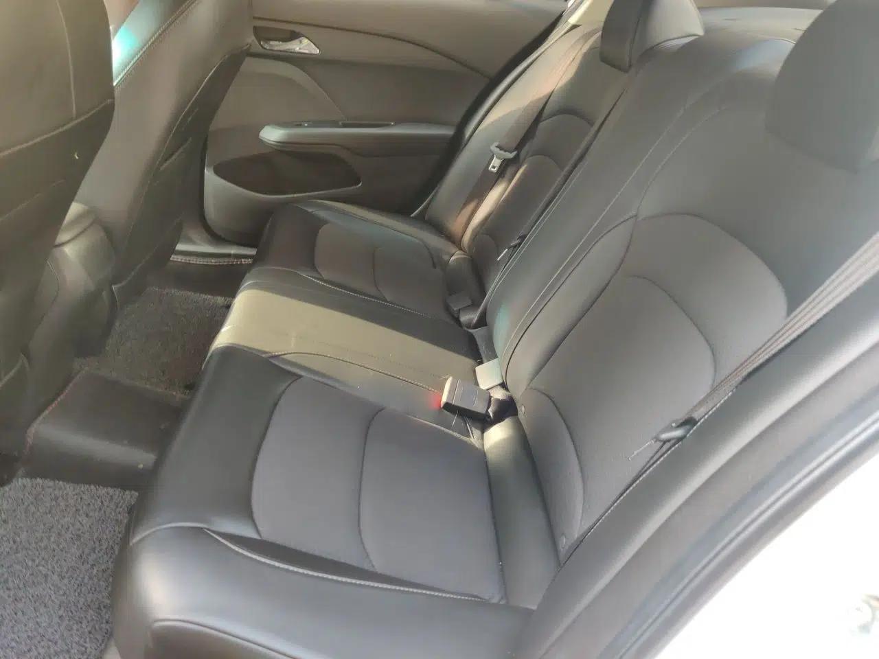 Chevrolet Cavalier 2016 1.5L Manual Xinyue Edition — миниатюра 17