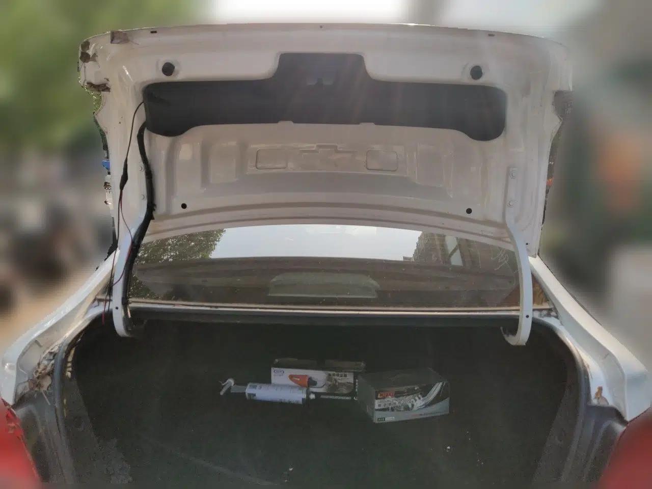 Chevrolet Cavalier 2016 1.5L Manual Xinyue Edition — миниатюра 19