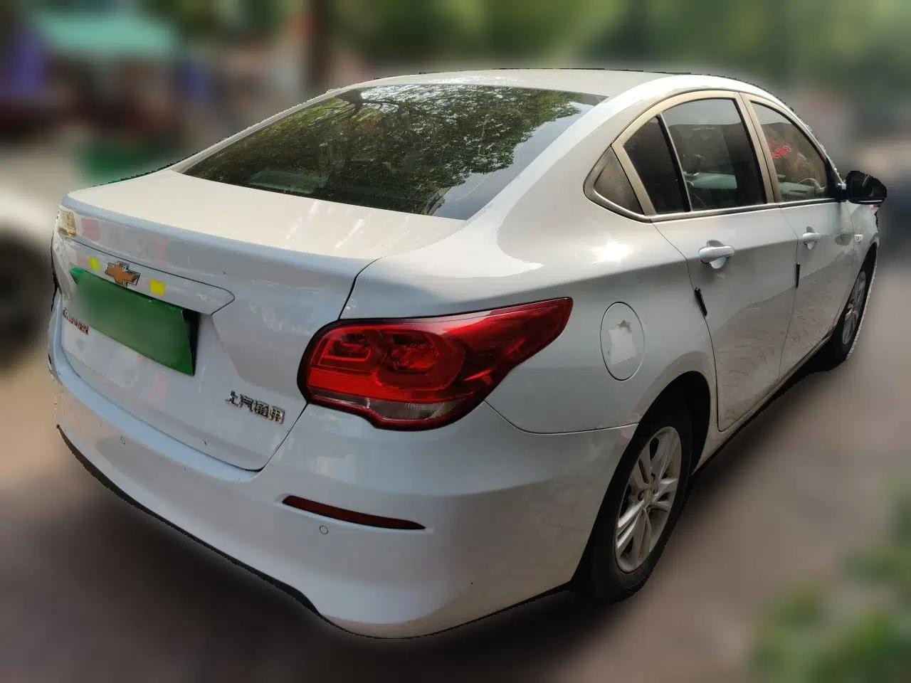 Chevrolet Cavalier 2016 1.5L Manual Xinyue Edition — миниатюра 6