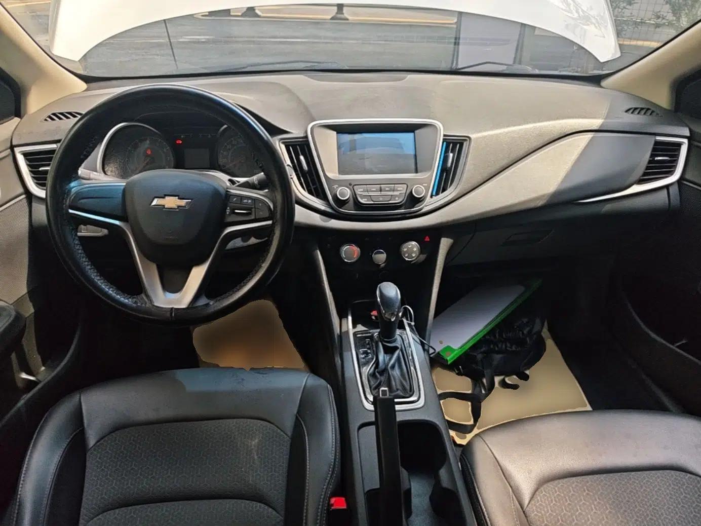 Chevrolet Cavalier 2019 320 Automatic Xinyue Edition — миниатюра 12