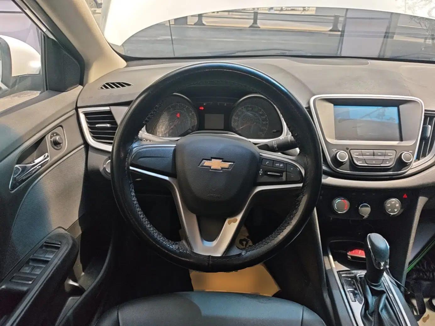 Chevrolet Cavalier 2019 320 Automatic Xinyue Edition — миниатюра 13