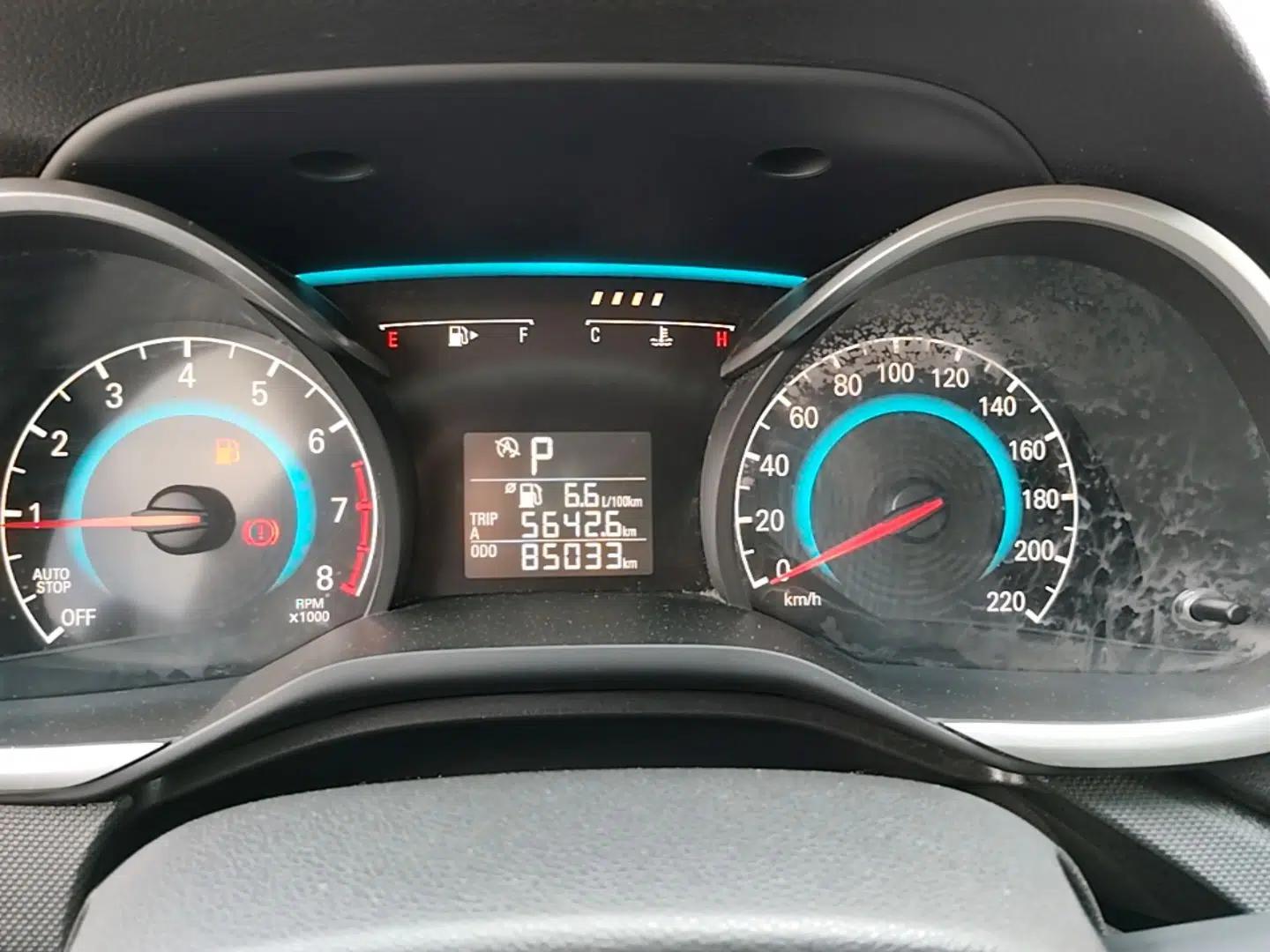 Chevrolet Cavalier 2019 320 Automatic Enjoyment with Sunroof — миниатюра 14