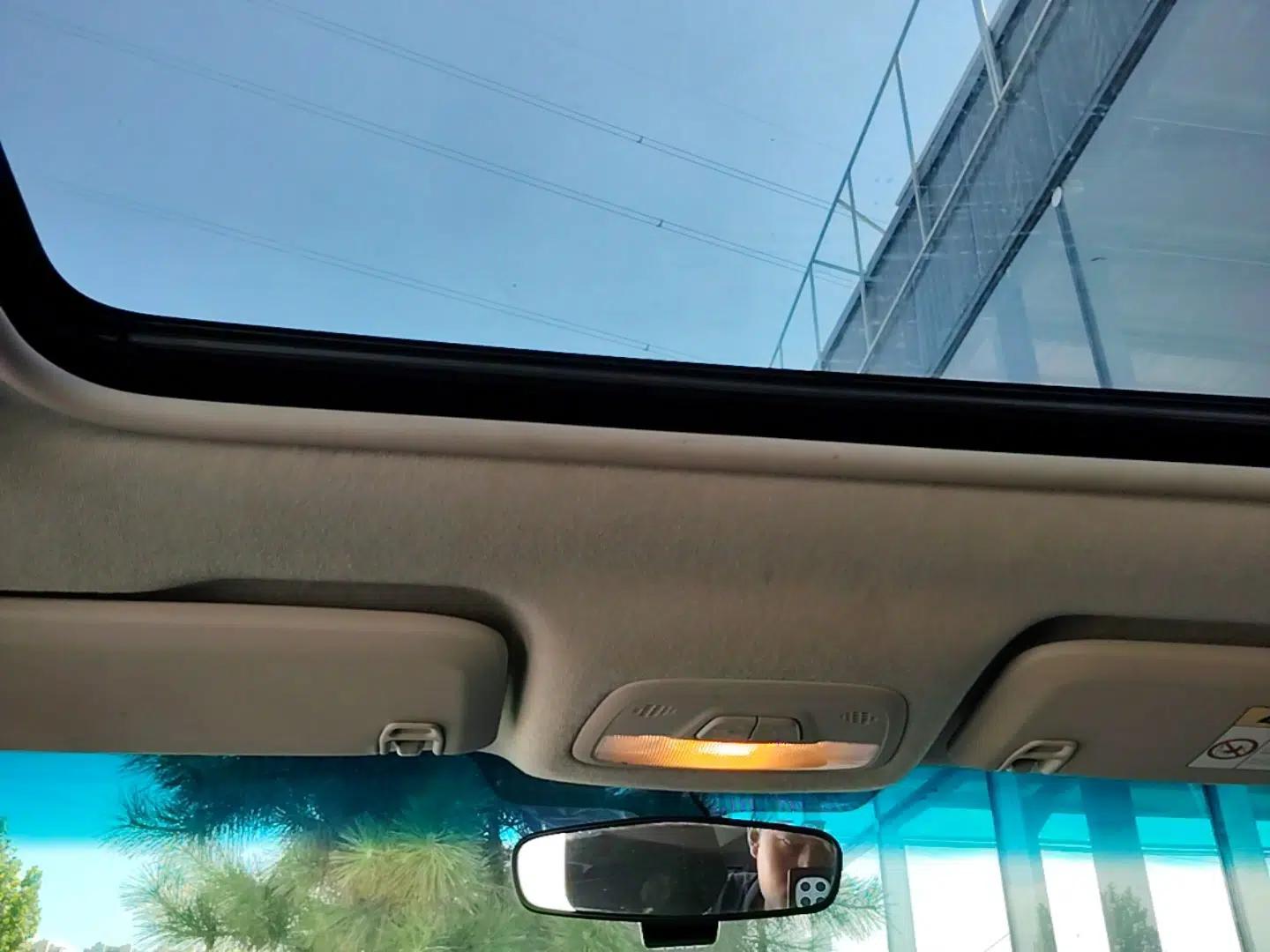 Chevrolet Cavalier 2019 320 Automatic Enjoyment with Sunroof — миниатюра 21