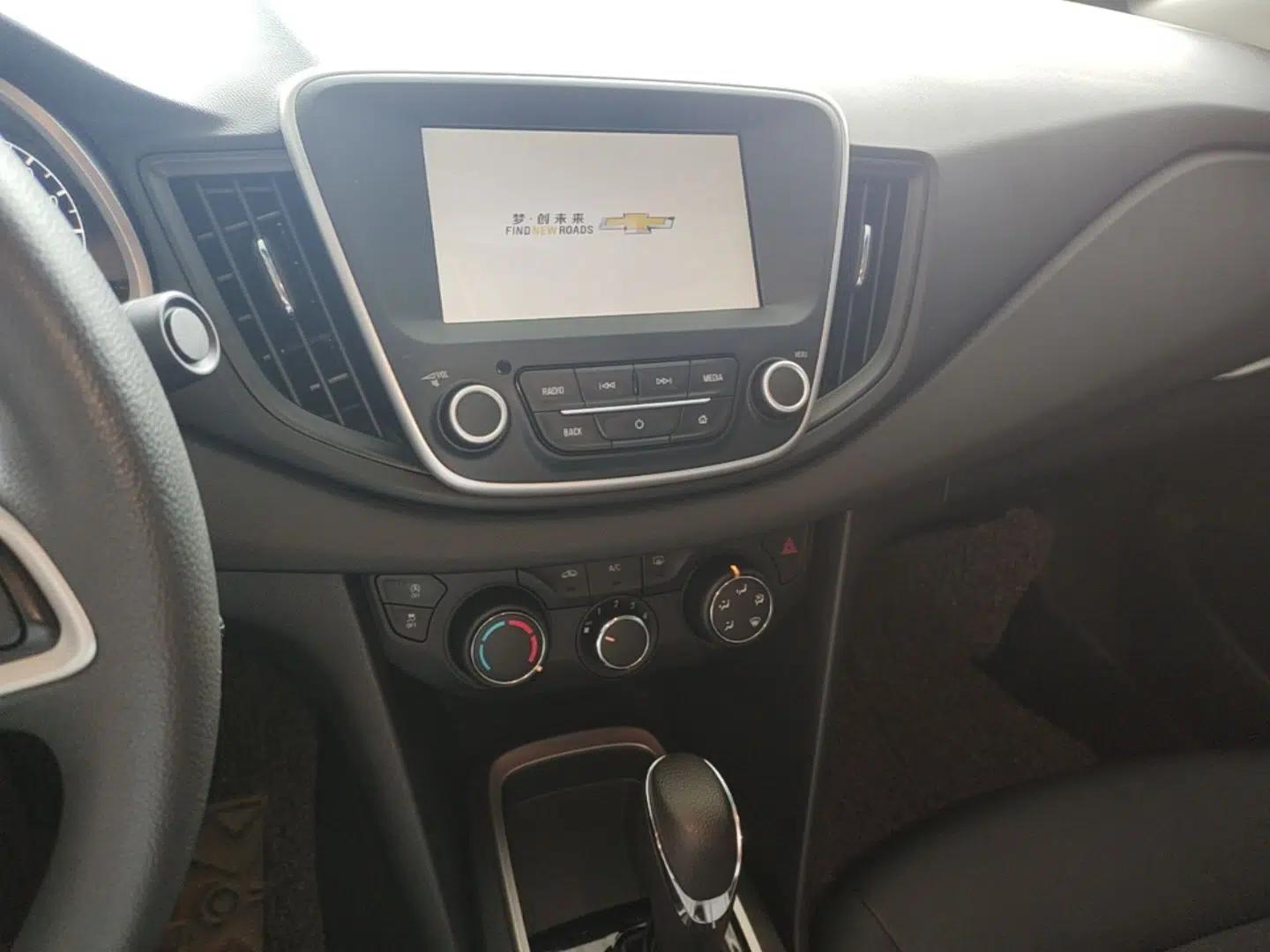 Chevrolet Cavalier 2019 320 Automatic Xinyue Edition — миниатюра 15