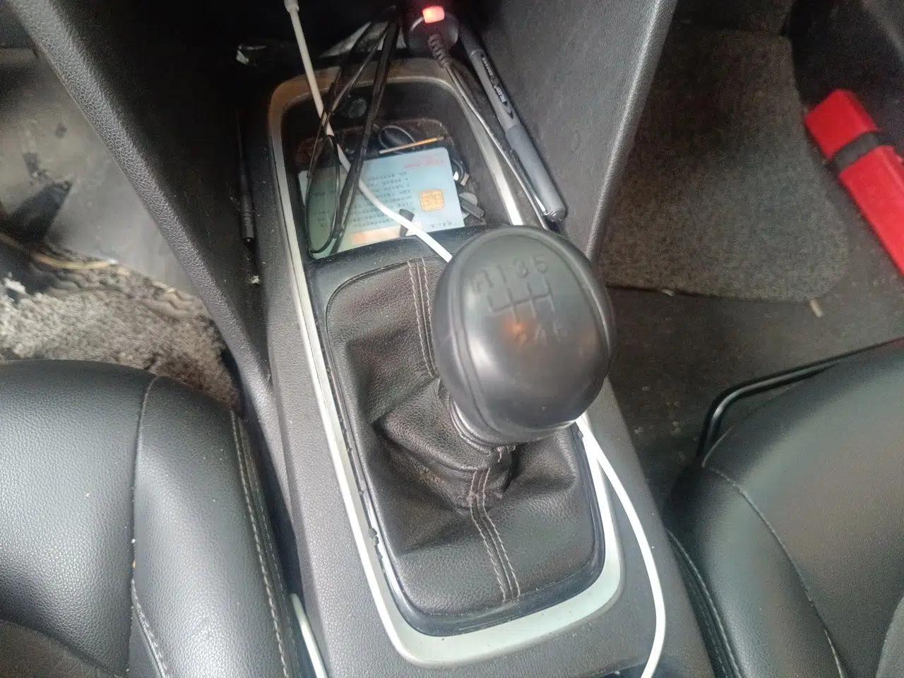 Chevrolet Cavalier 2016 1.5L Manual Xinyue Edition — миниатюра 14