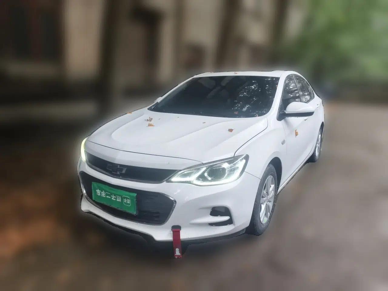 Chevrolet Cavalier 2018 320 Automatic Xinyue Edition — миниатюра 1