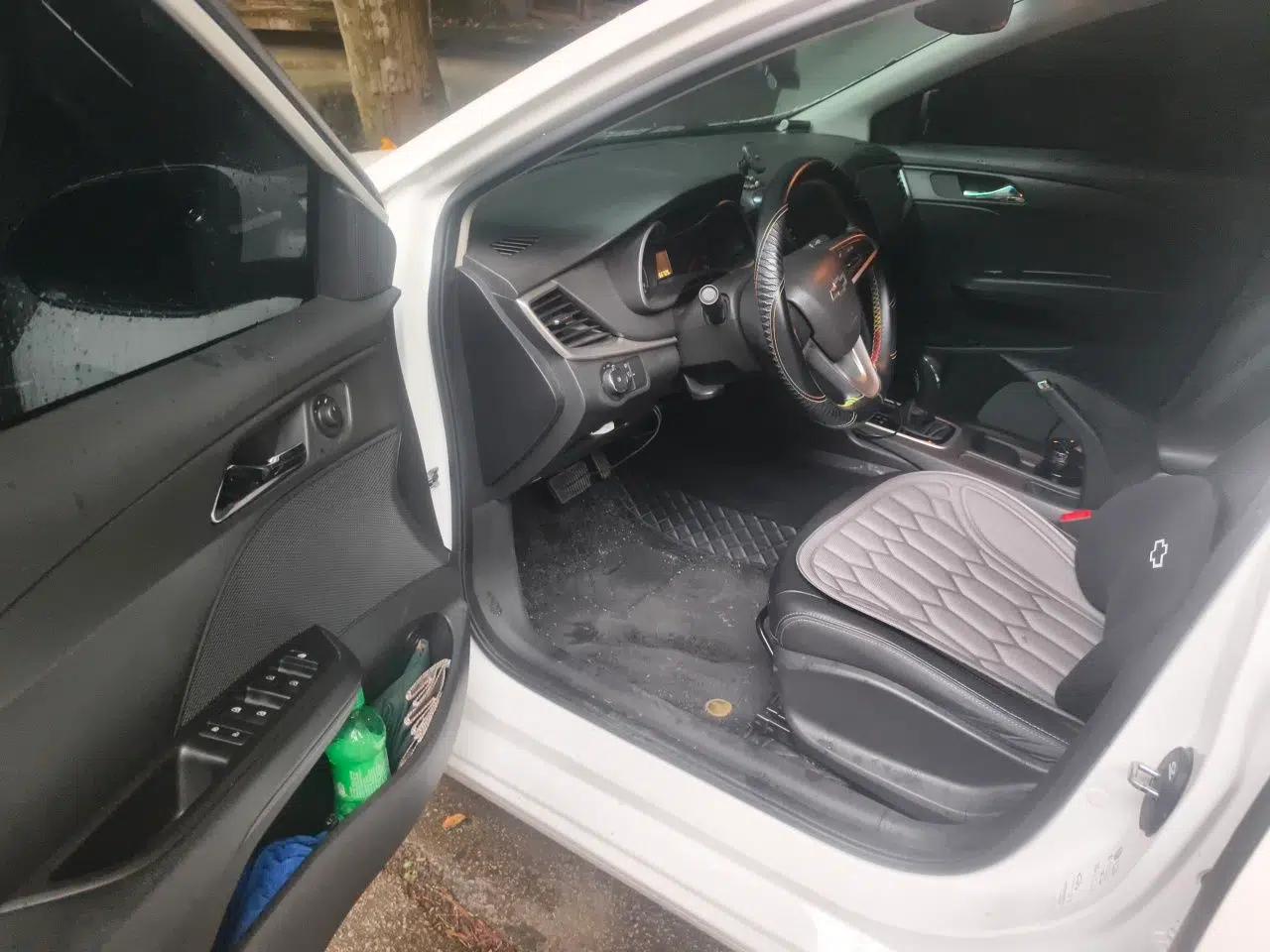 Chevrolet Cavalier 2018 320 Automatic Xinyue Edition — миниатюра 16