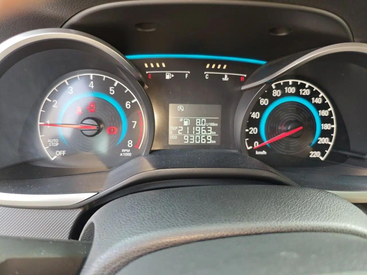 Chevrolet Cavalier 2016 1.5L Manual Enjoyment Edition — миниатюра 12