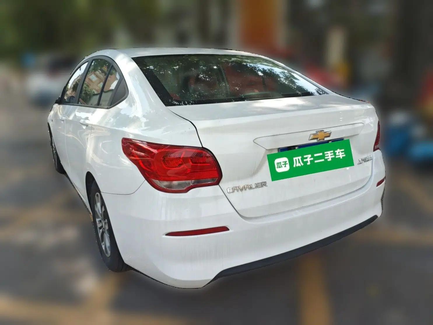 Chevrolet Cavalier 2016 1.5L Manual Enjoyment Edition — миниатюра 4