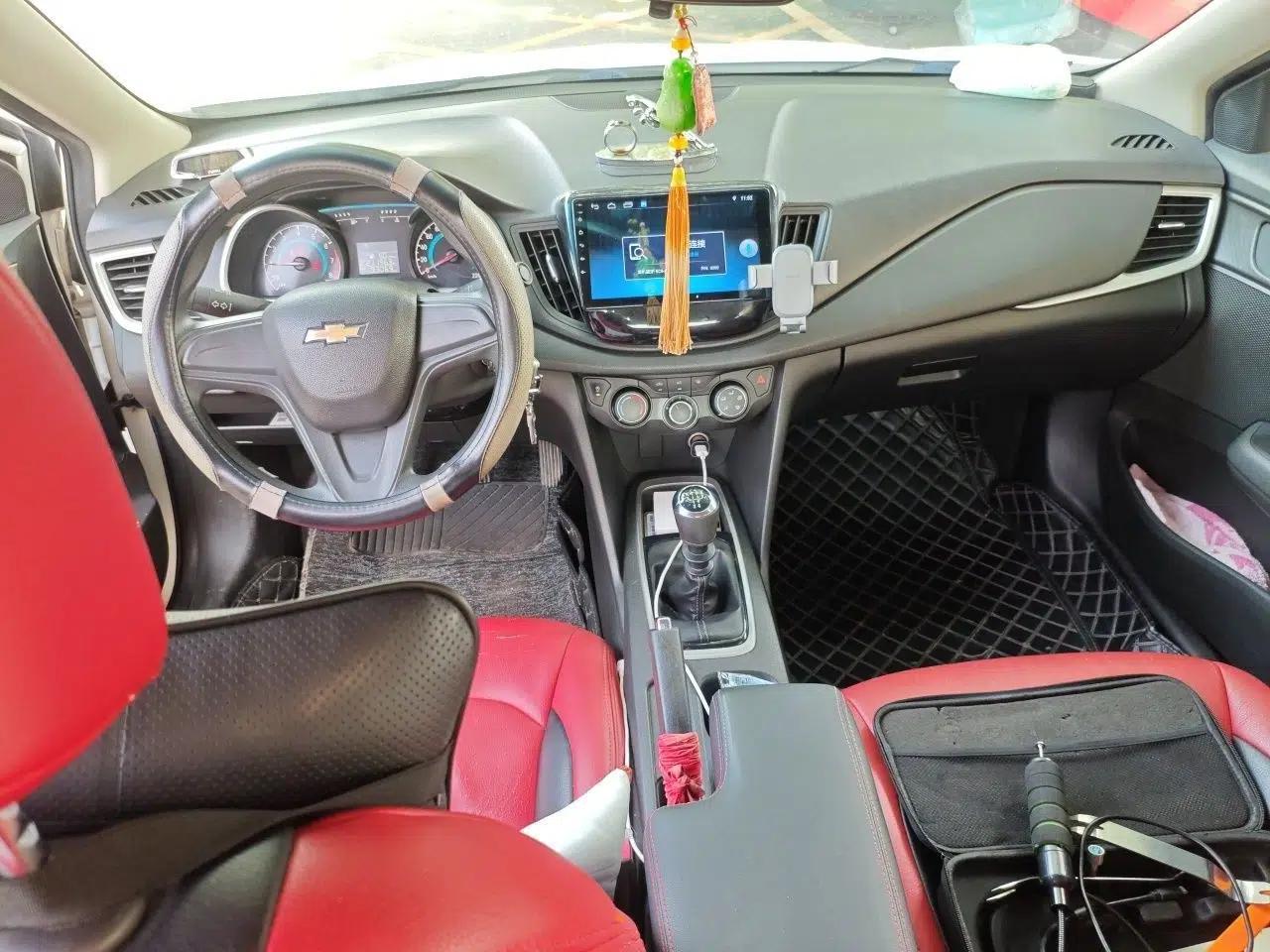 Chevrolet Cavalier 2016 1.5L Manual Enjoyment Edition — миниатюра 9