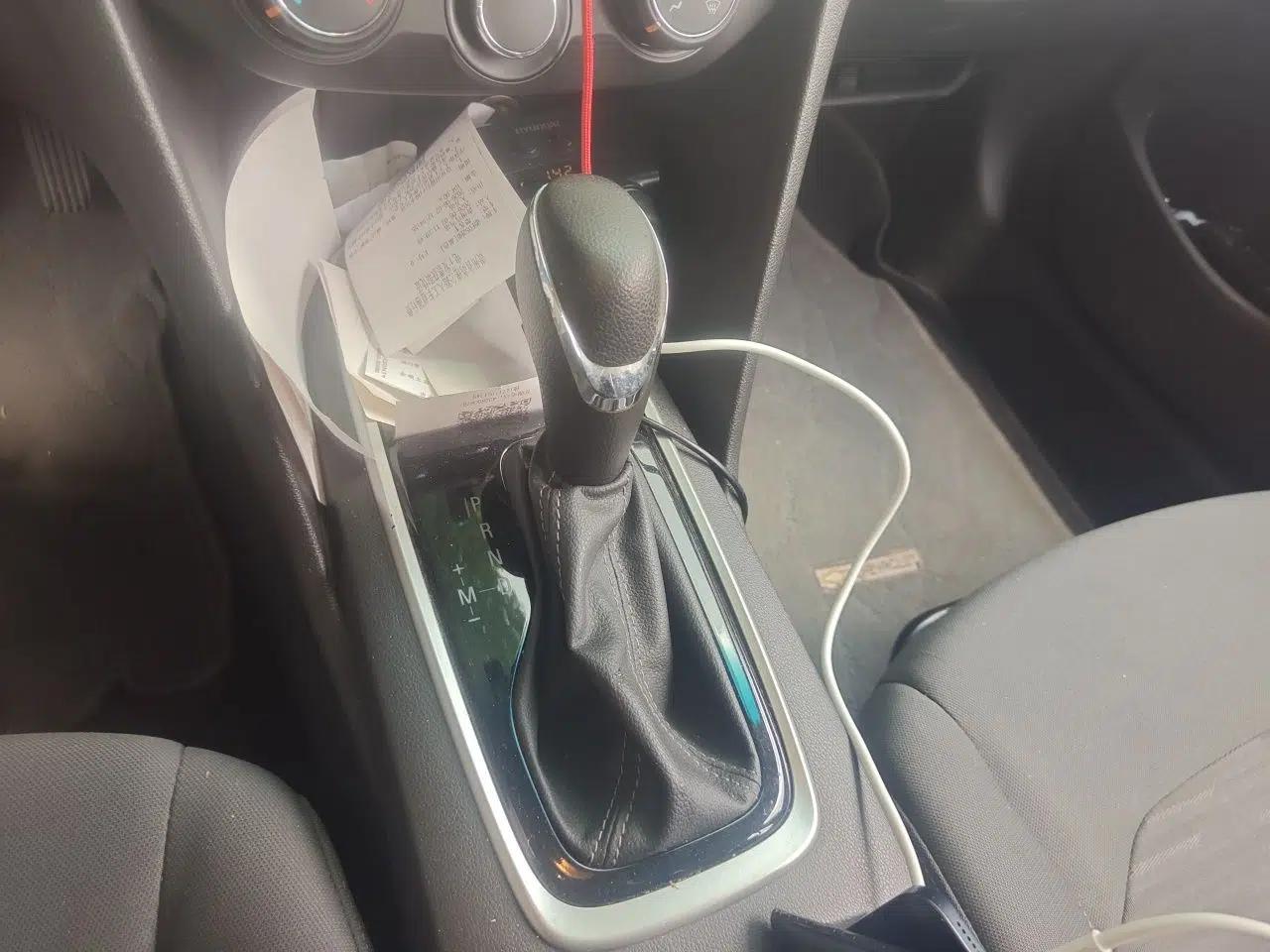 Chevrolet Cavalier 2019 320 Automatic Enjoyment with Sunroof — миниатюра 14