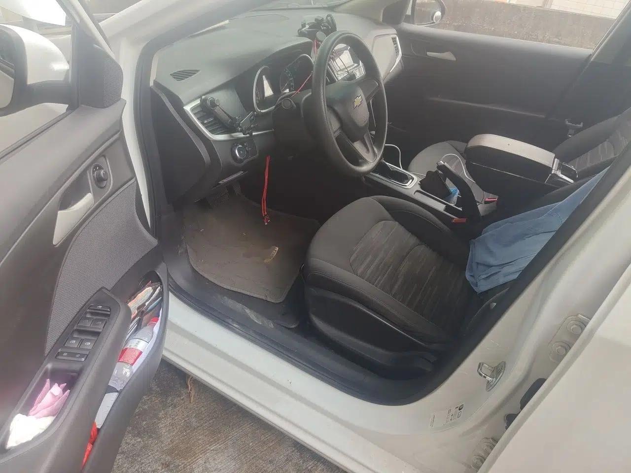 Chevrolet Cavalier 2019 320 Automatic Enjoyment with Sunroof — миниатюра 16