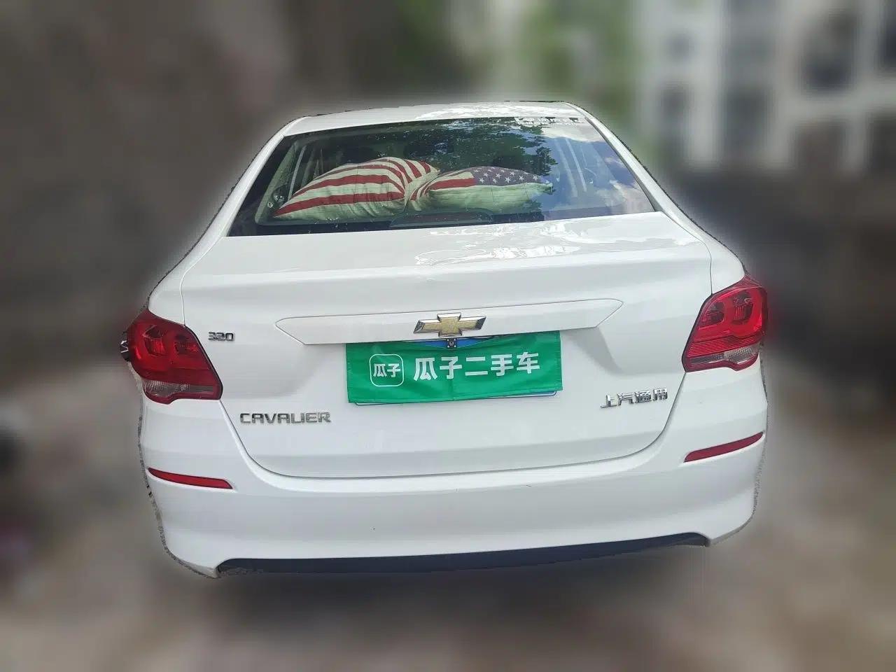 Chevrolet Cavalier 2019 320 Automatic Enjoyment with Sunroof — миниатюра 5