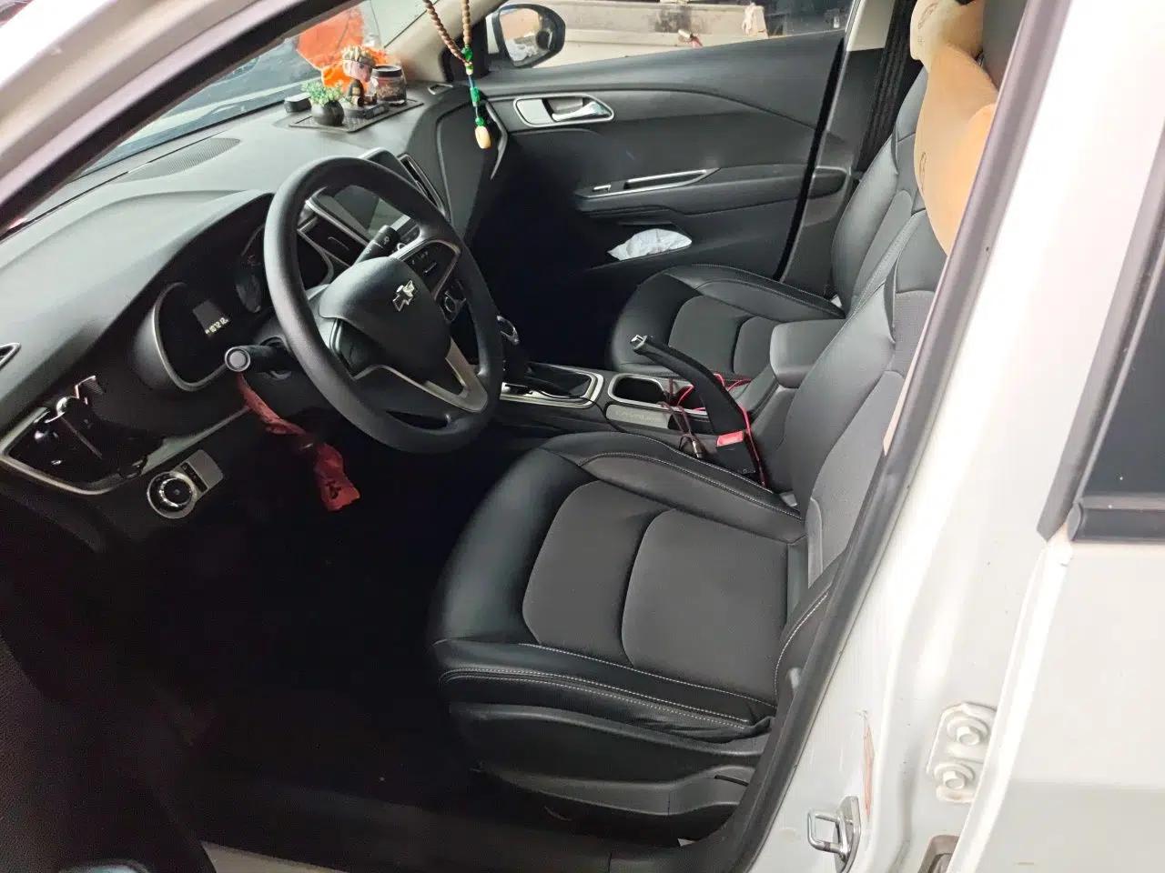 Chevrolet Cavalier 2019 320 Automatic Xinyue Edition — миниатюра 19