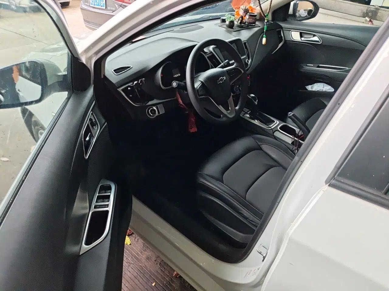 Chevrolet Cavalier 2019 320 Automatic Xinyue Edition — миниатюра 20