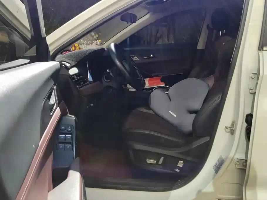 Sihao X8 PLUS 2023 1.5TGDI DCT Smart Edition 7-seater — миниатюра 9