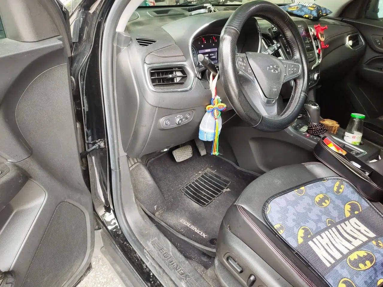 Chevrolet Equinox 2019 Redline 550T Automatic All-Wheel-Drive Trailblazer RS China VI Standard — миниатюра 16