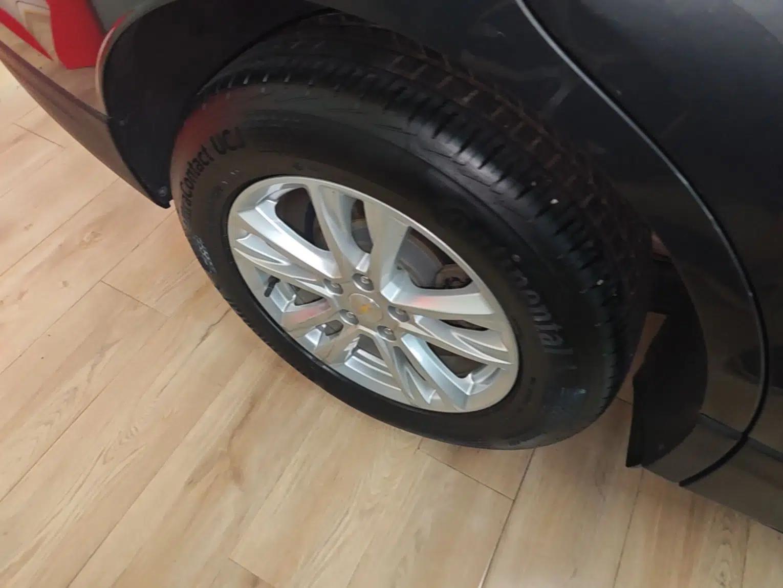 Chevrolet Equinox 2018 535T Automatic YuJie Edition — миниатюра 11