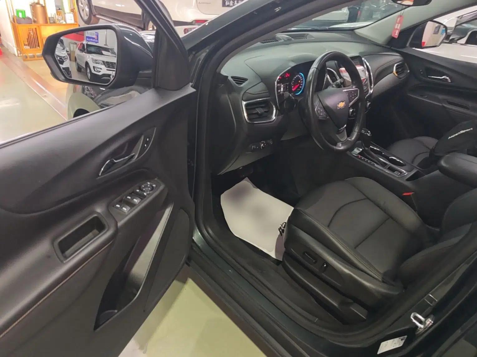 Chevrolet Equinox 2018 535T Automatic YuJie Edition — миниатюра 18