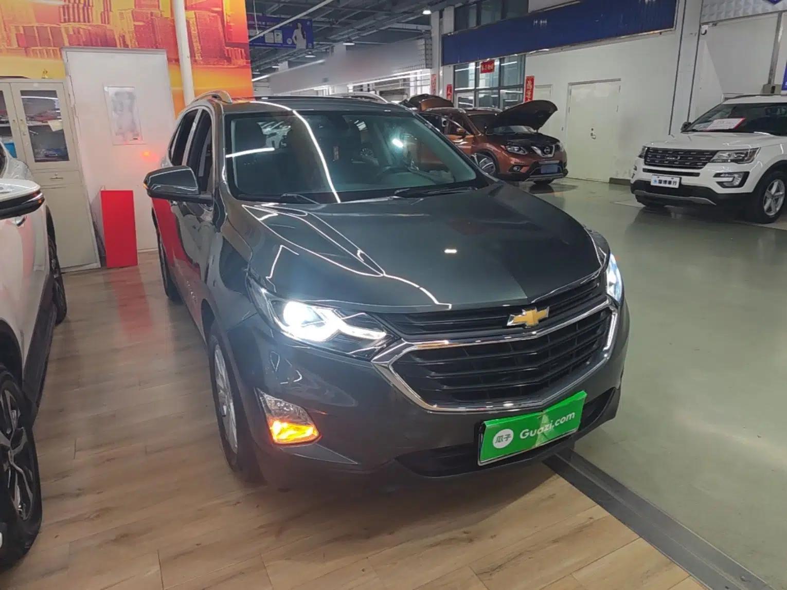 Chevrolet Equinox 2018 535T Automatic YuJie Edition — миниатюра 3