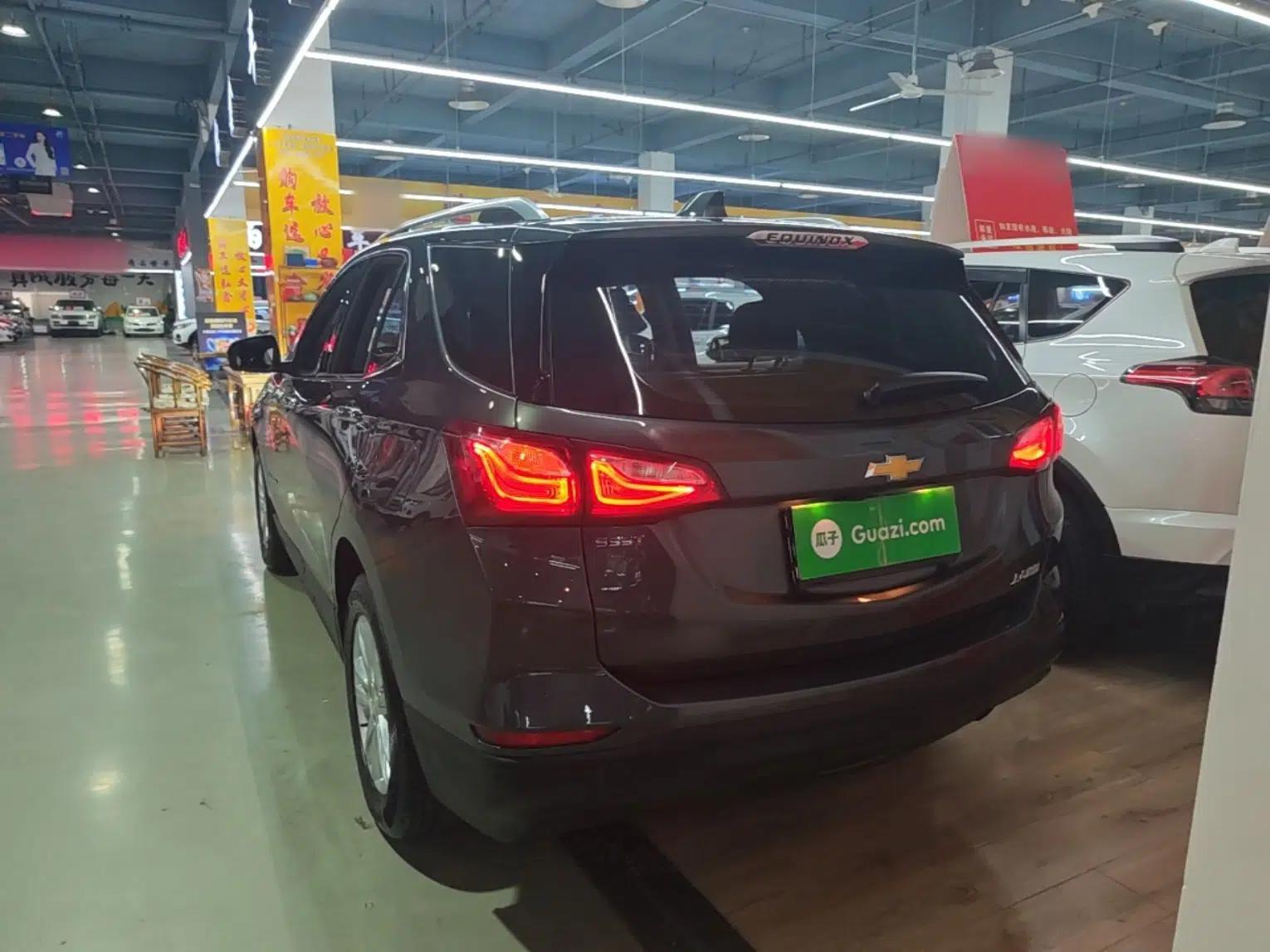 Chevrolet Equinox 2018 535T Automatic YuJie Edition — миниатюра 4