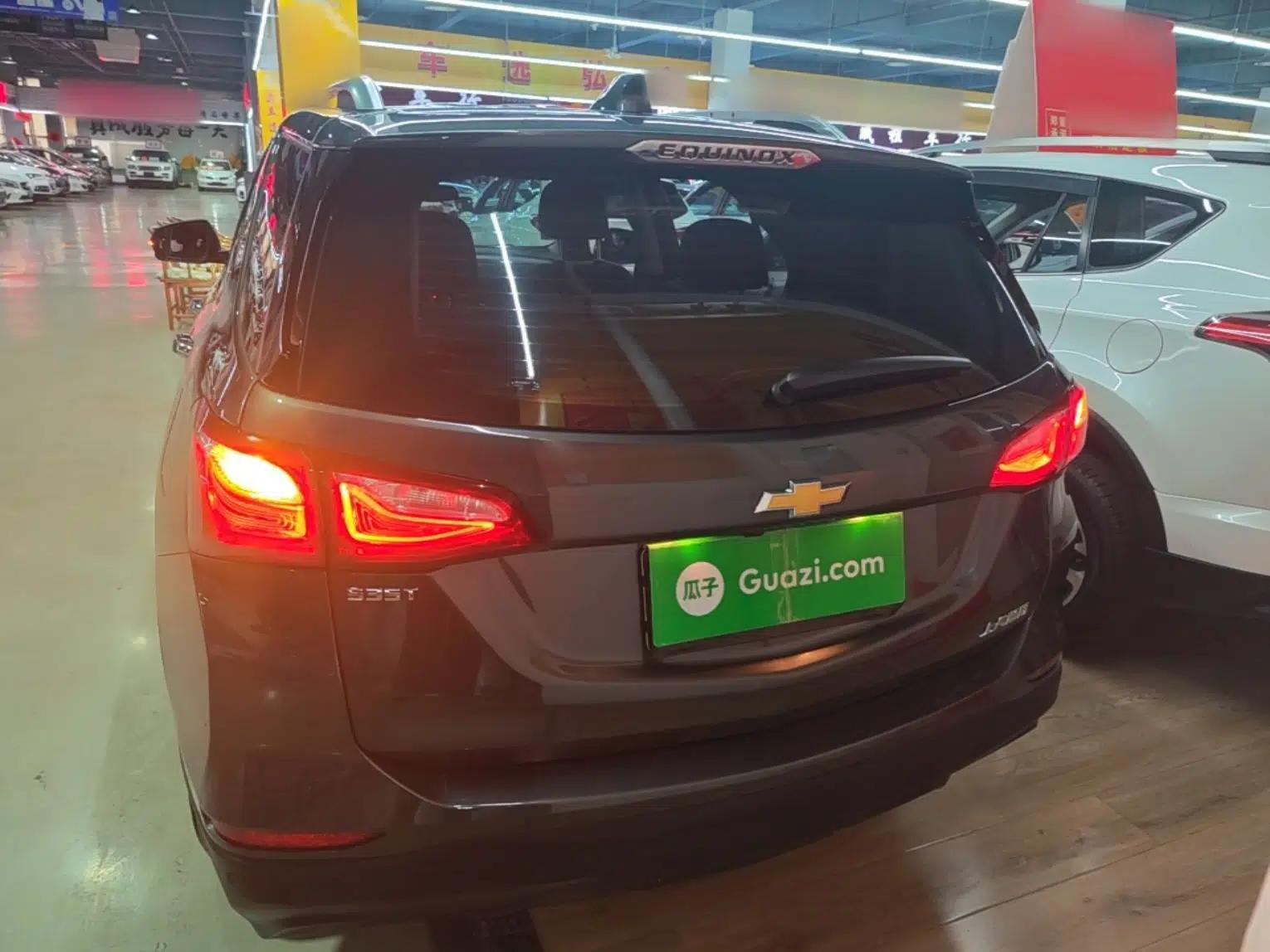 Chevrolet Equinox 2018 535T Automatic YuJie Edition — миниатюра 5
