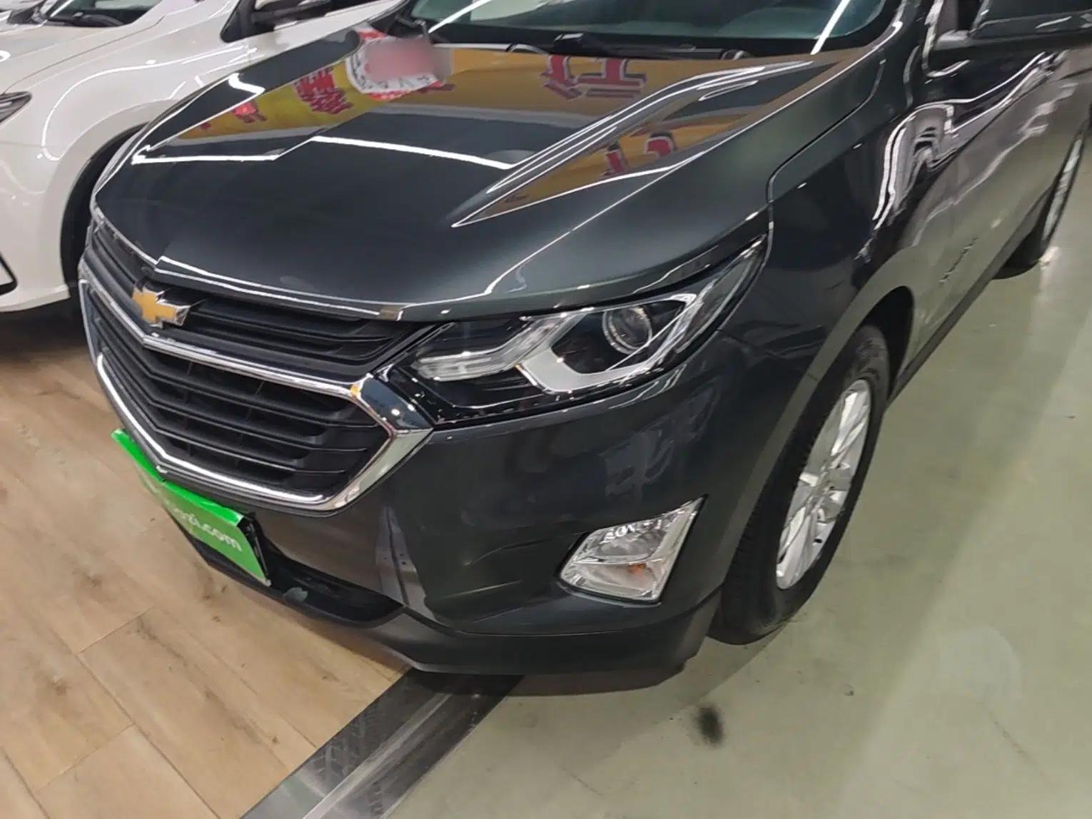 Chevrolet Equinox 2018 535T Automatic YuJie Edition — миниатюра 8