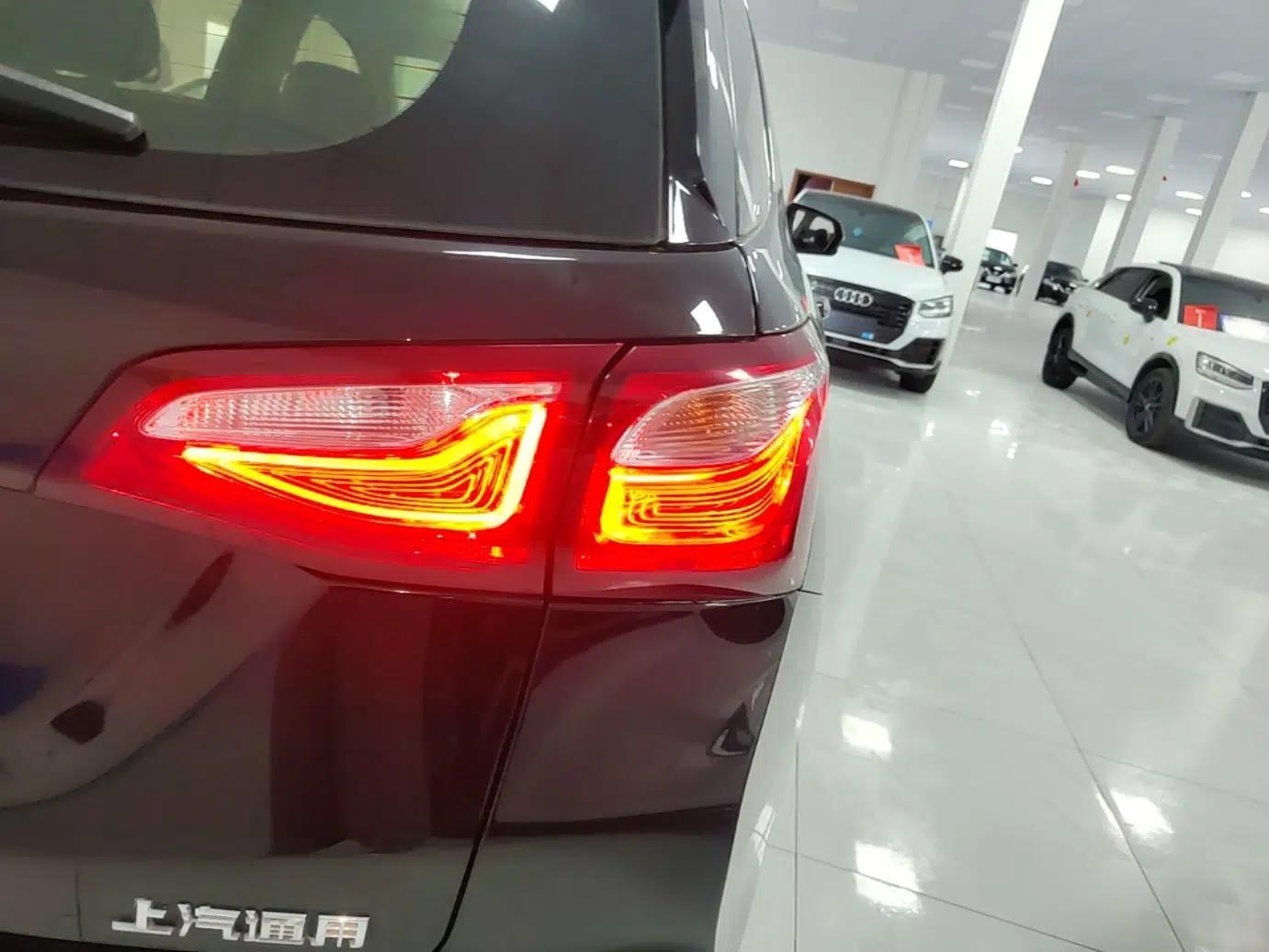 Chevrolet Equinox 2019 535T Automatic Chijie Edition China VI — миниатюра 9