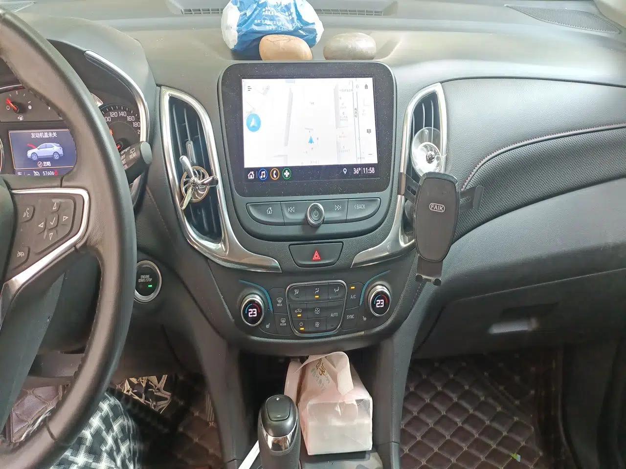 Chevrolet Equinox 2019 Redline 550T Automatic All-Wheel-Drive RS Model China VI Standard — миниатюра 13
