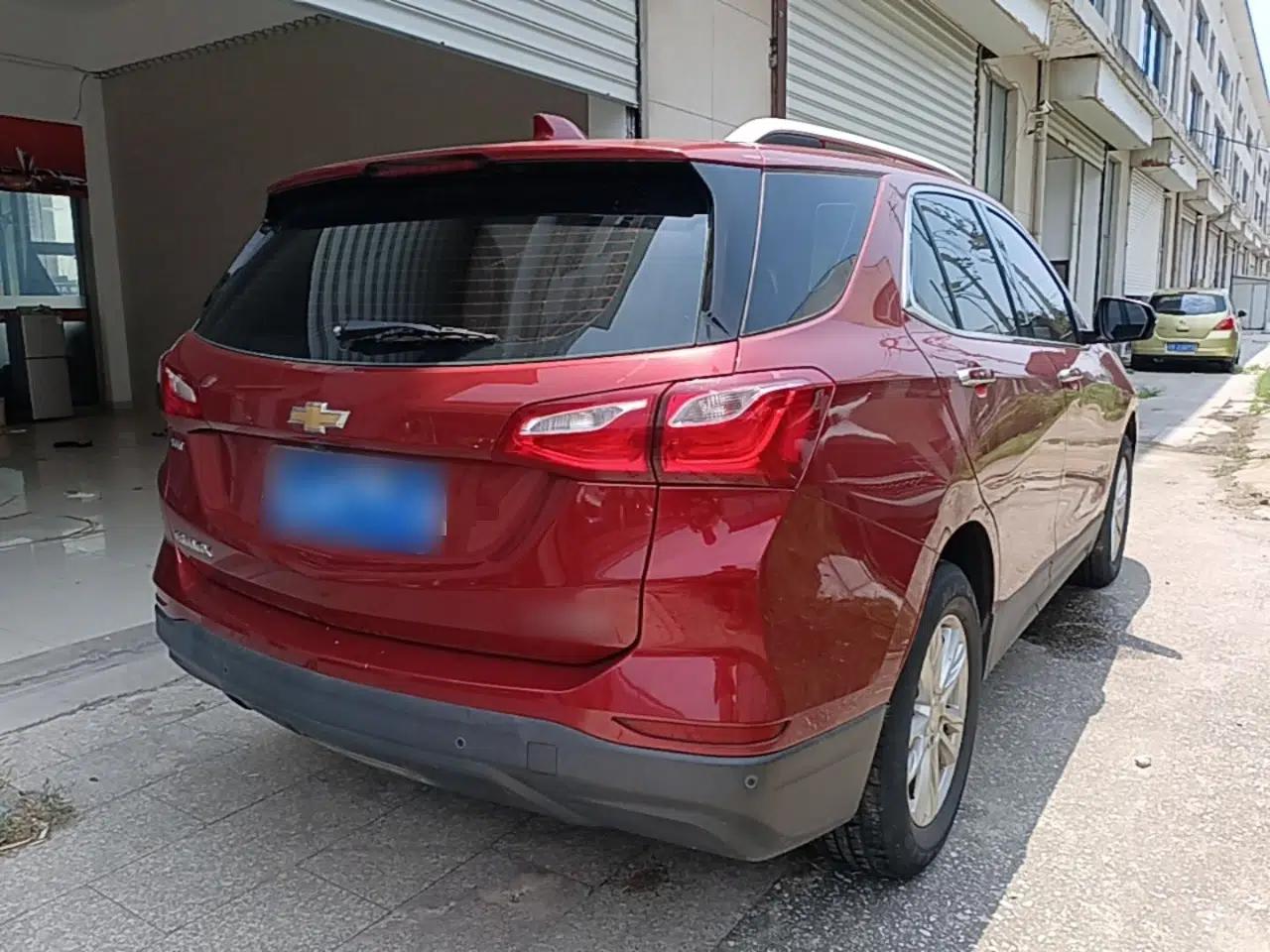 Chevrolet Equinox 2017 535T Automatic YuJie Edition — миниатюра 6