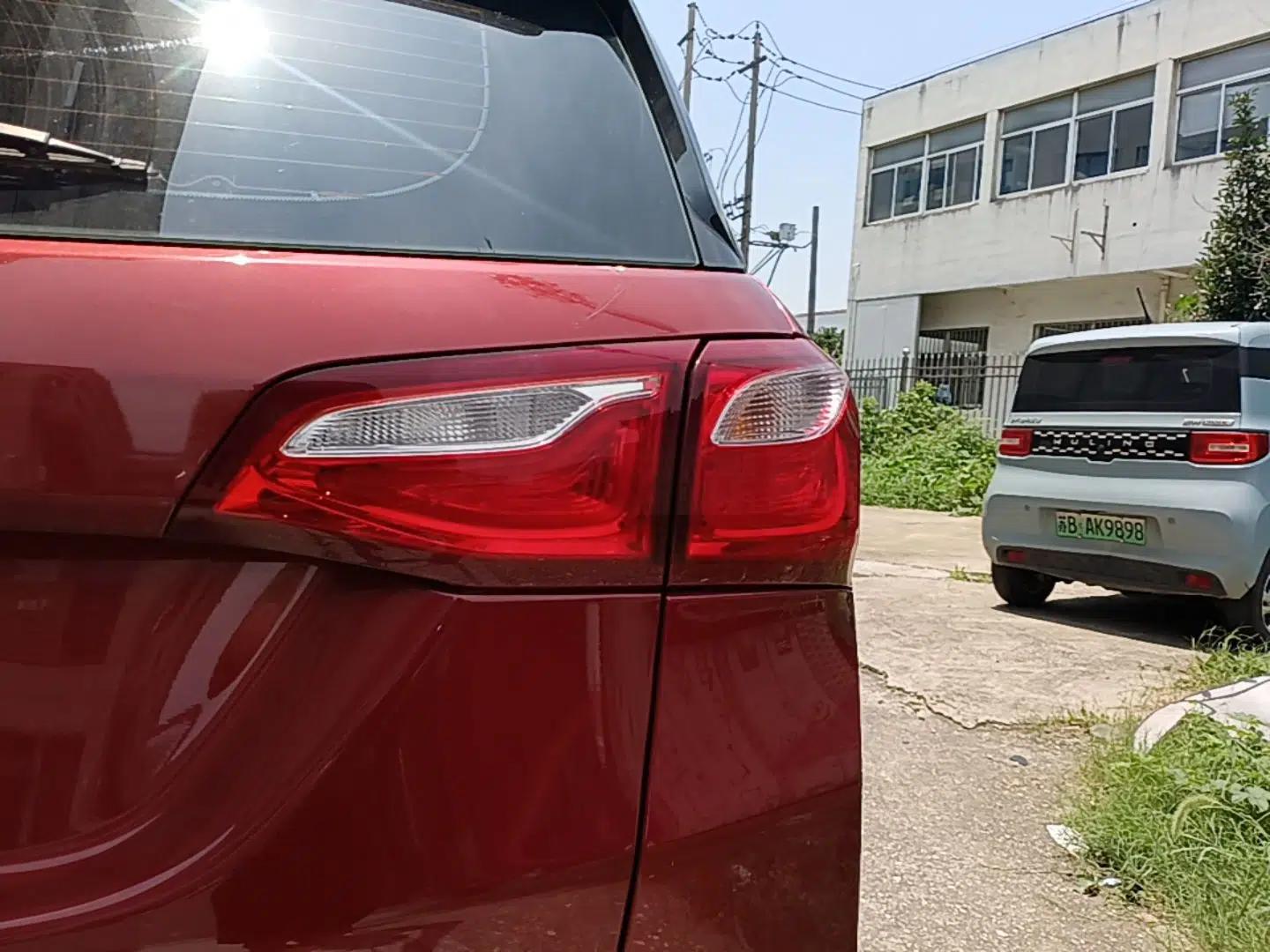 Chevrolet Equinox 2017 535T Automatic YuJie Edition — миниатюра 9
