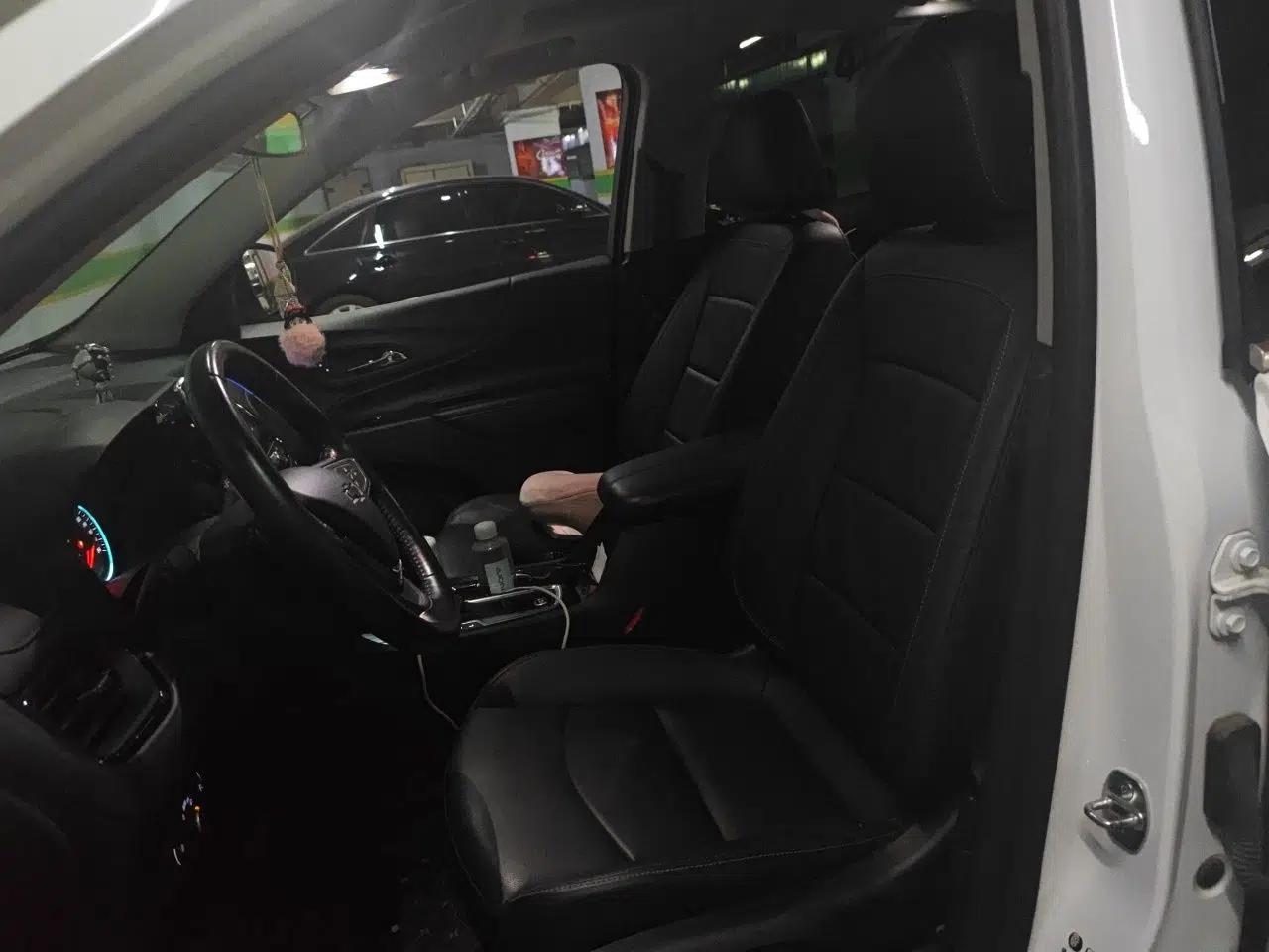 Chevrolet Equinox 2021 535T Yujie Edition — миниатюра 15