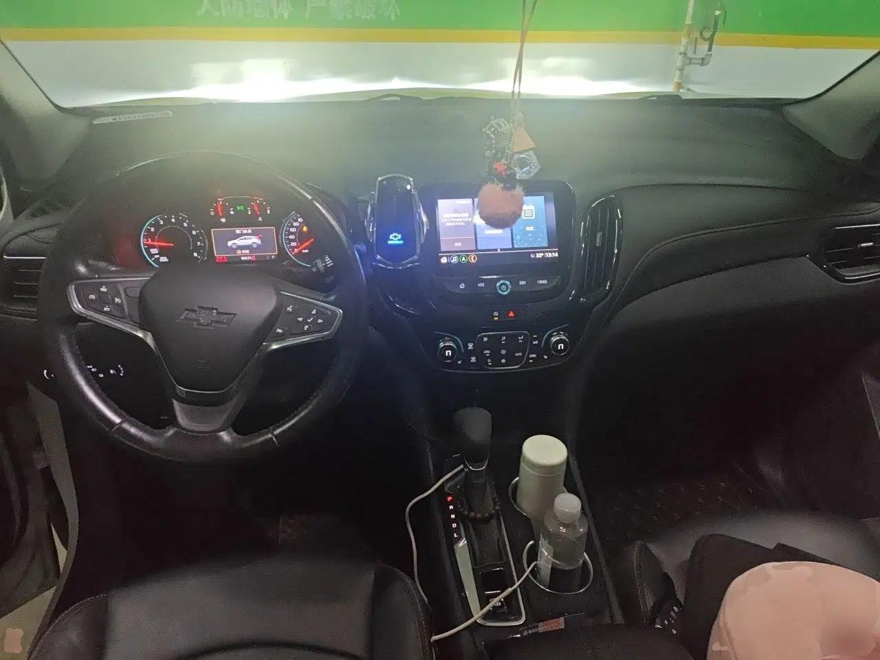 Chevrolet Equinox 2021 535T Yujie Edition — миниатюра 9