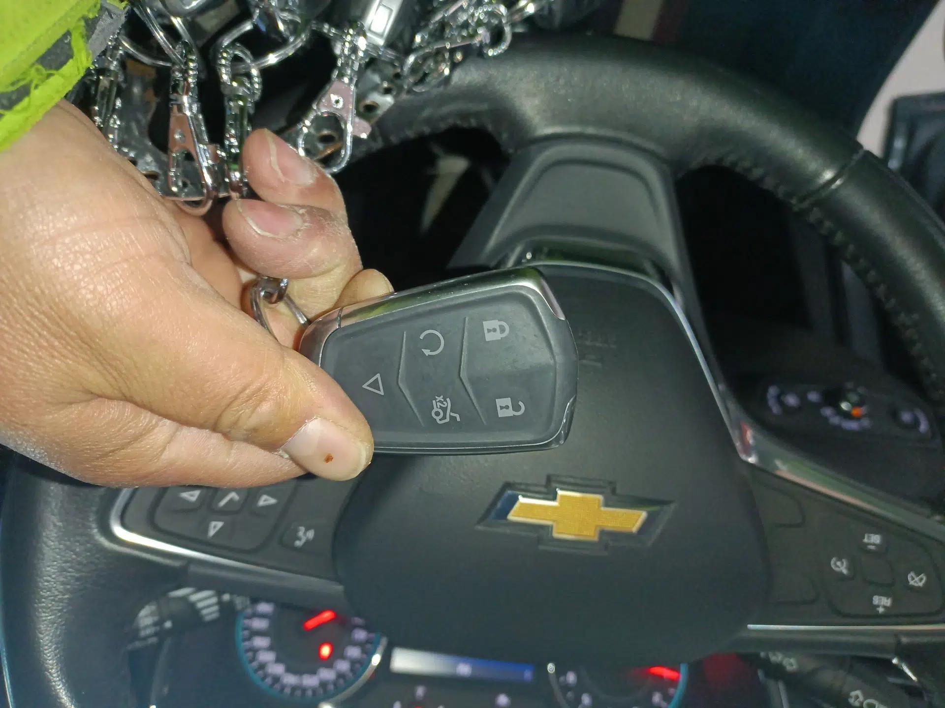 Chevrolet Equinox 2021 535T Yujie Edition — миниатюра 20