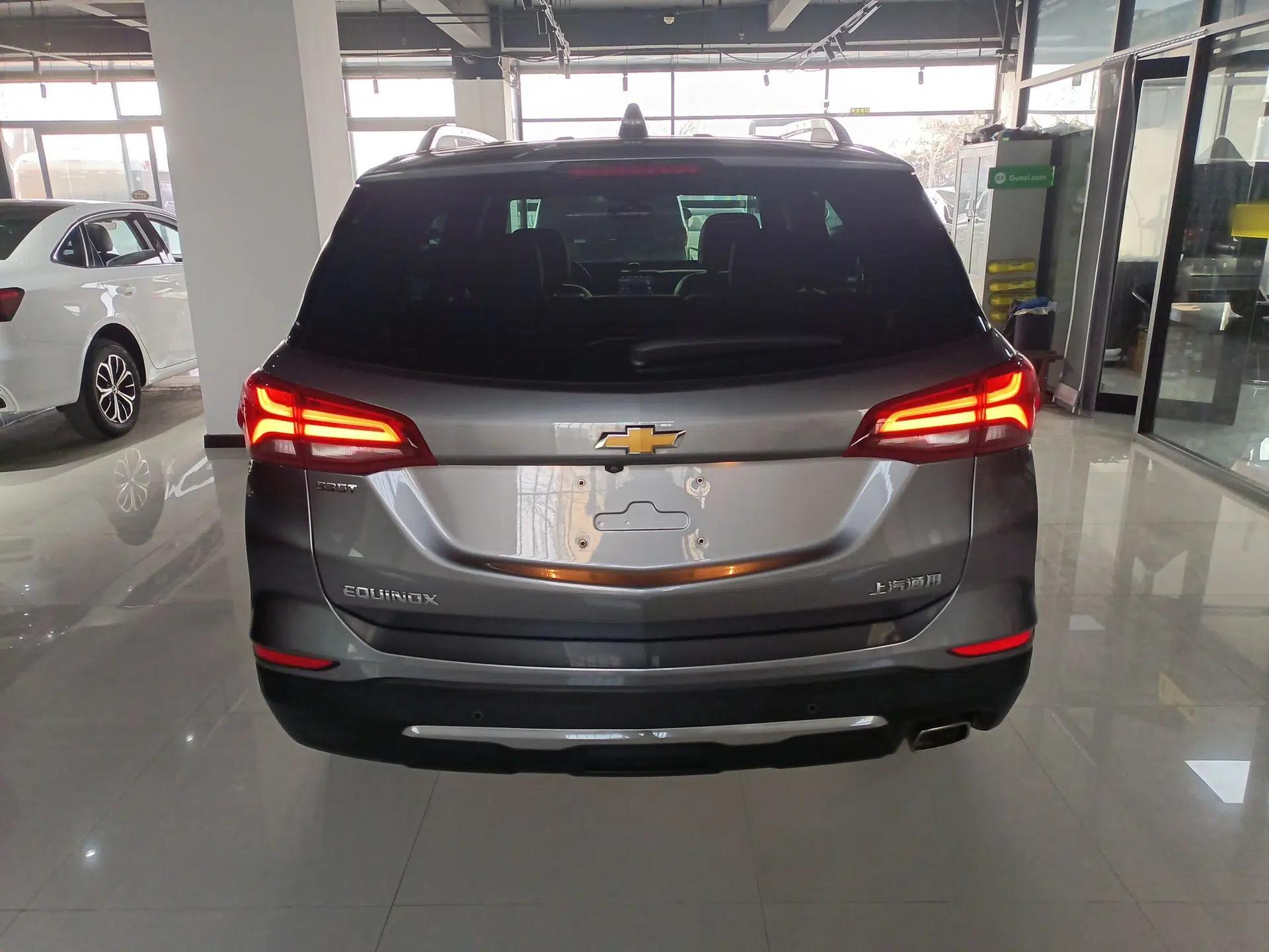 Chevrolet Equinox 2021 535T Yujie Edition — миниатюра 7