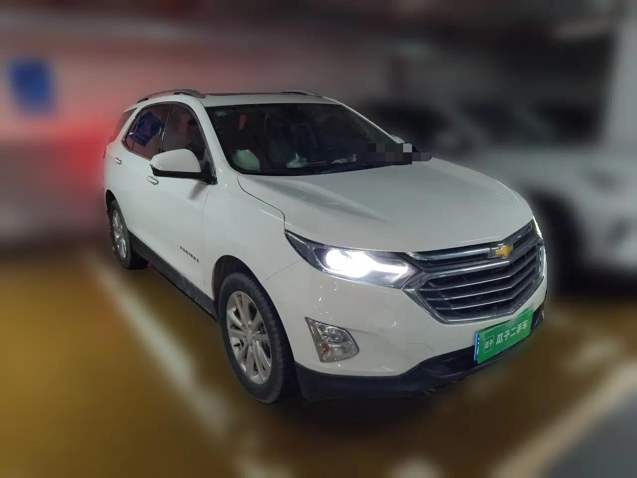 Chevrolet Equinox 2018 550T Automatic All-Wheel-Drive Boundary Edition — миниатюра 3