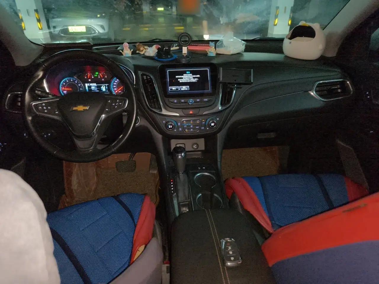 Chevrolet Equinox 2018 550T Automatic All-Wheel-Drive Boundary Edition — миниатюра 9