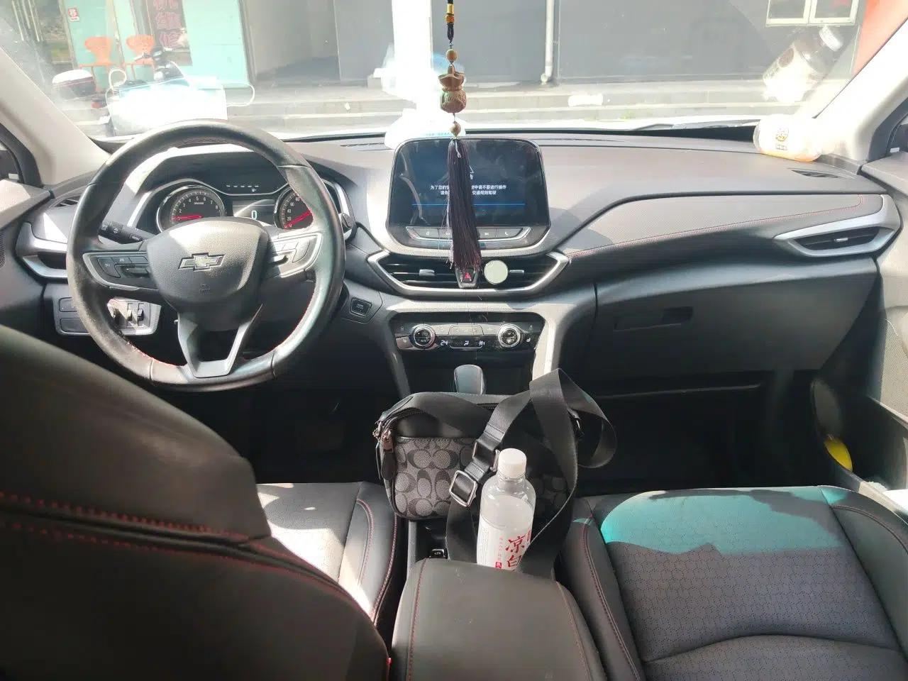 Chevrolet Orlando 2018 Redline 530T Automatic Zhaoxiang Edition (5+2 Seating) – China V Standard — миниатюра 9