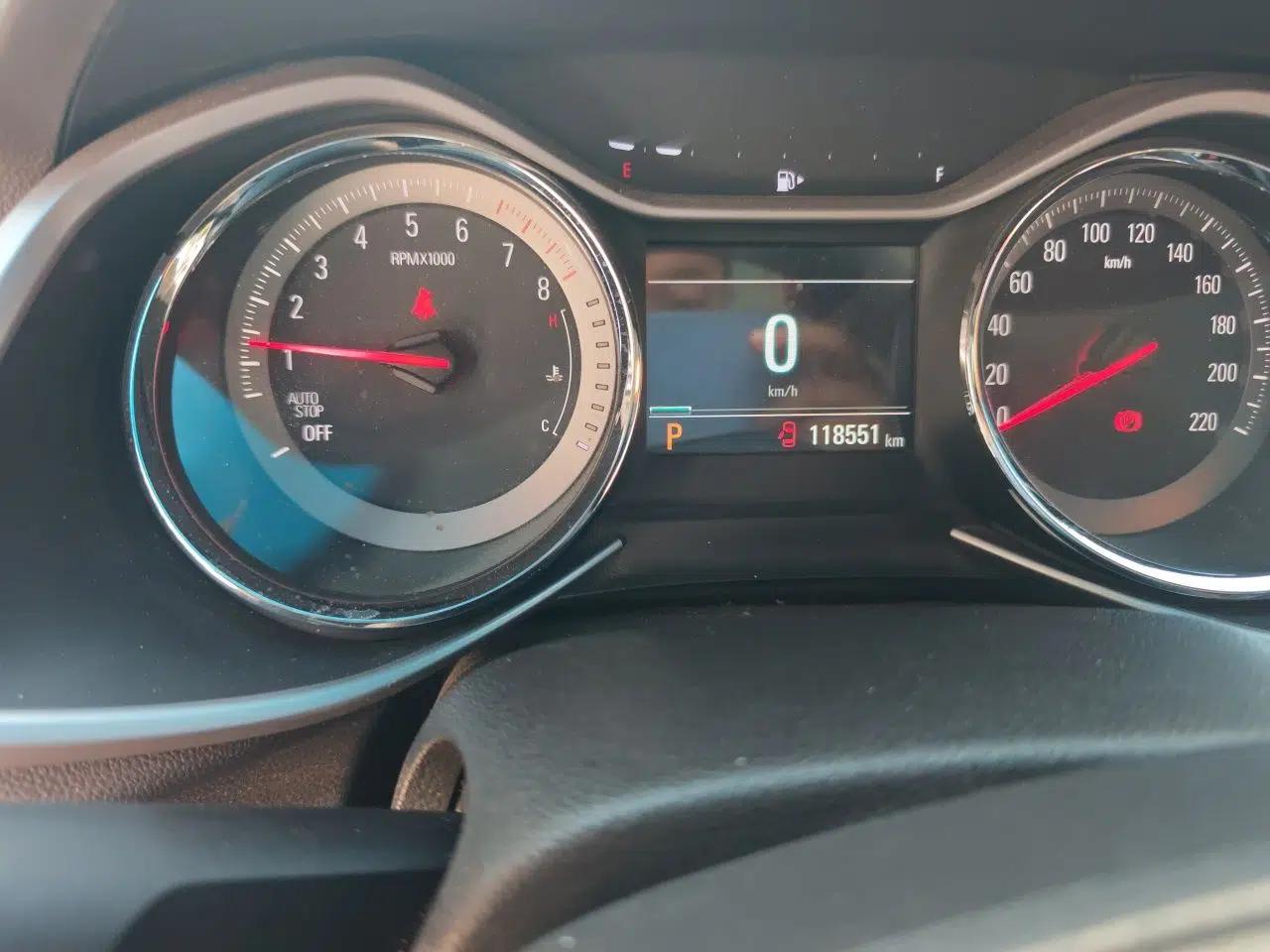 Chevrolet Orlando 2019 Redline 530T Automatic Enjoyment Version (5+2 Seating) China VI — миниатюра 12